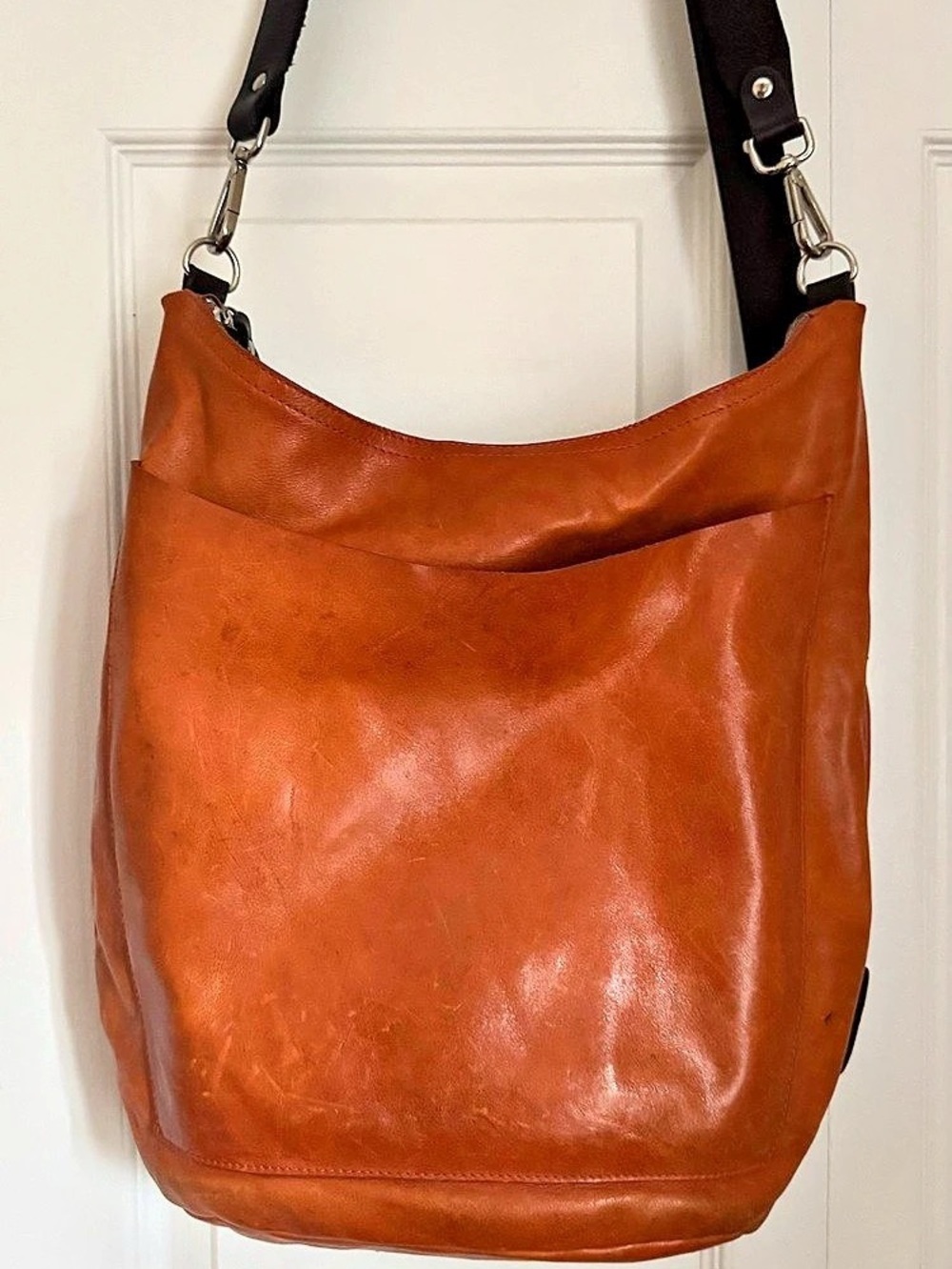 M0851 Classic Hobo Bag Leather Shoulder Bag in Brown - Picture 2 of 9